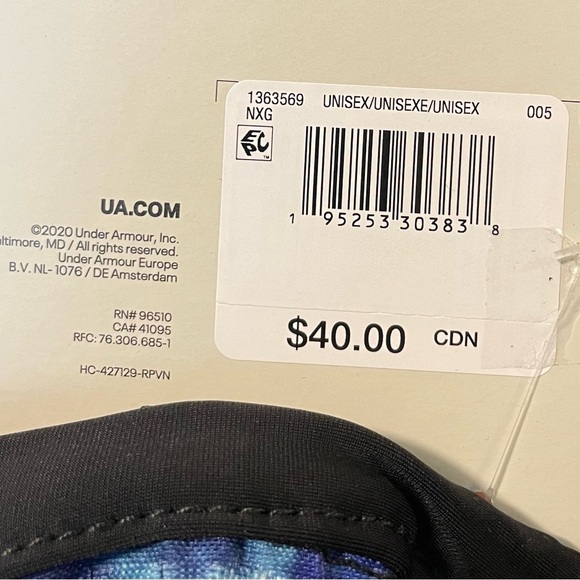 Under Armour sling bag. - Picture 9 of 9